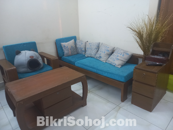 Sofa set